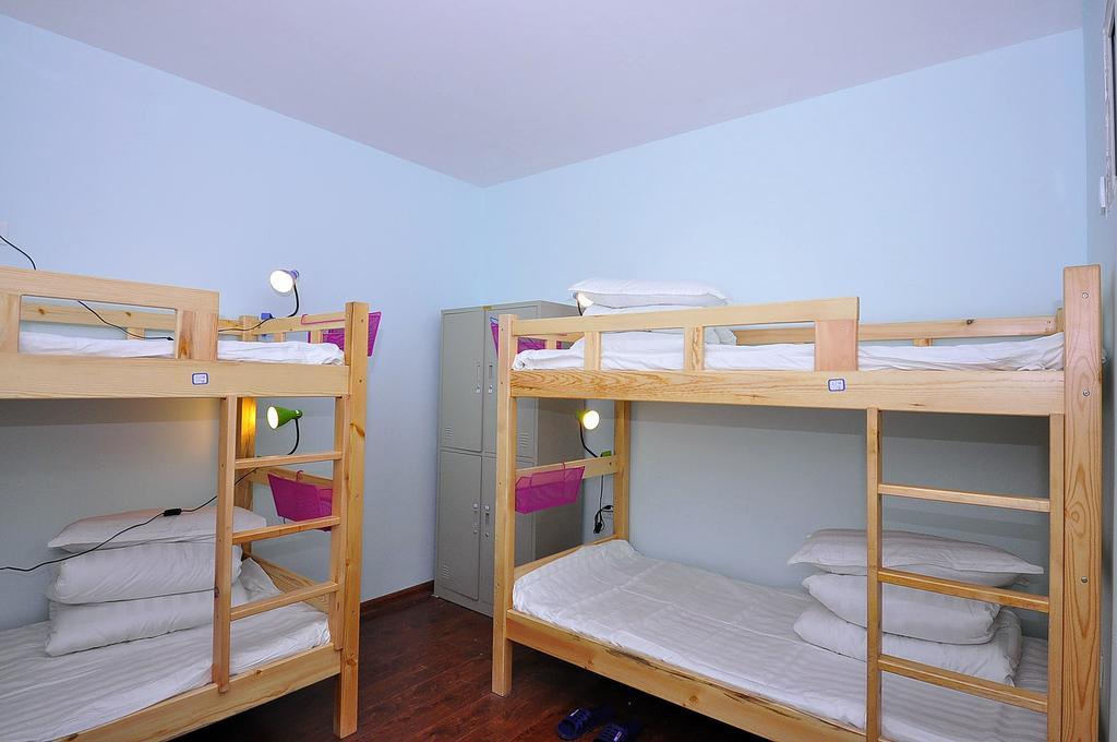 798 International Youth Hostel Jinan Quarto foto